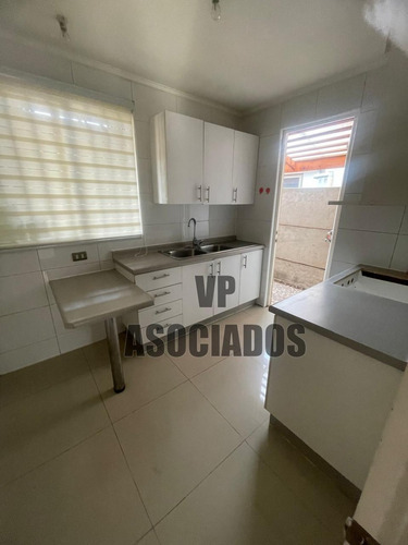 Liquidamos Casa En Conjunto Sol De Miraflores, Peñaflor.