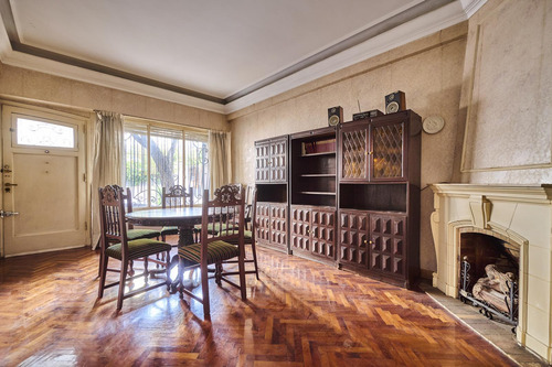 Venta Ph En Villa Urquiza 4 Ambientes Patio Con Parrilla Y Cochera