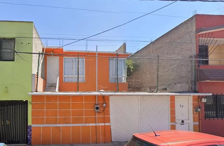 Remate Hipotecario; Casa En Venta En La Colonia Diamante, Gustavo A Madero