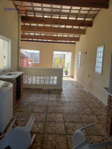 Imagem 18 de 19 de Sobrado, 4 Dorms, Piscina, À Venda, Vila Tolstoi, 300 M² - So1557