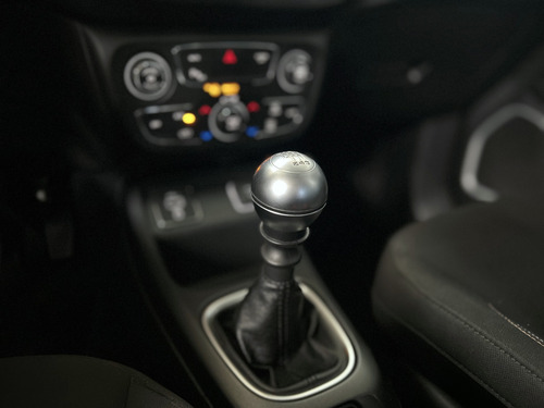 Jeep Compass 2.4 Sport