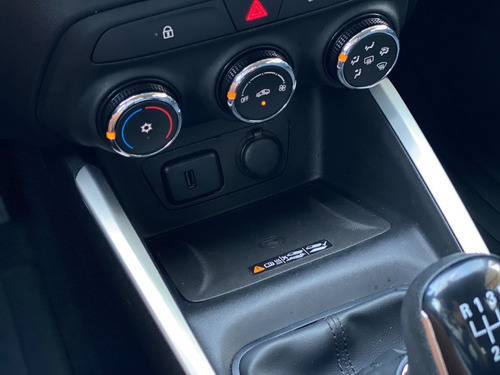 Imagen 22 de 22 de Chevrolet Onix Lt Tech Onstar 2020
