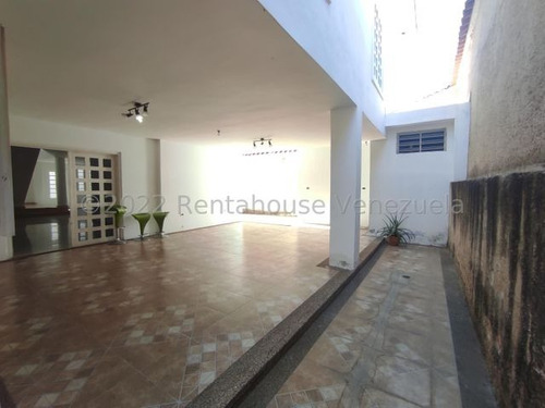 Imagen 17 de 20 de Amplia Casa Para Remodelar Urb. La Floresta La Victoria 23-14852 Ejc 04243439046