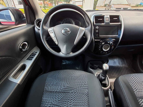 Imagen 8 de 15 de Nissan March 2020 5p Sr L4/1.6 Man