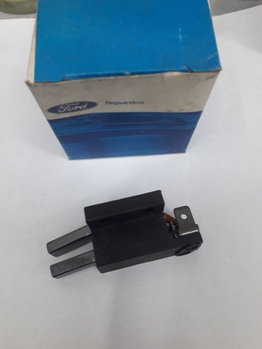 Portacarbon Alternador Ford Taunus Original