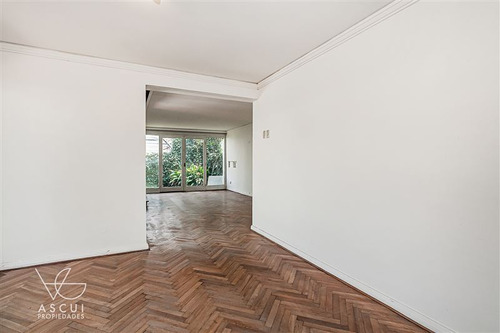 Imagen 5 de 15 de Casa En Venta De 3 Dorm. En Vitacura