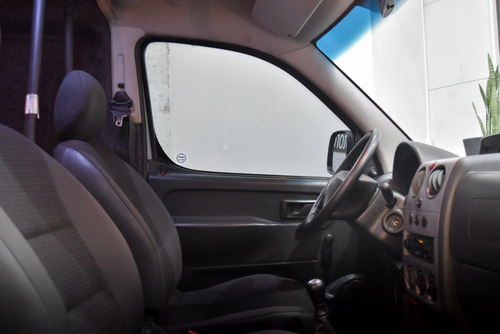 Imagen 11 de 13 de Peugeot Partner Confort 1.6 Hdi 2019 Diesel Color Gris Impec