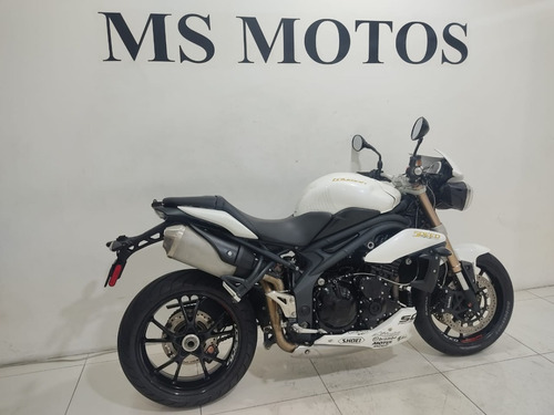 Imagem 2 de 7 de Moto