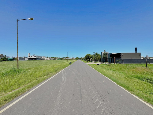 Terreno Lotes En Venta Funes Paseo Del Norte De 500 A 650m2 Escritura Inmediata