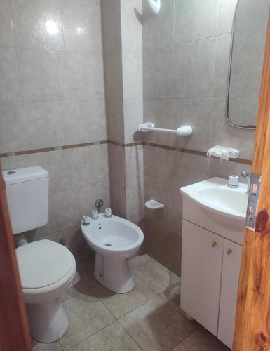 Departamento En Venta - 3 Dormitorios 2 Baños - Cochera - San Bernardo