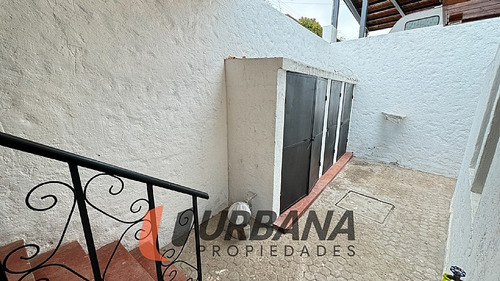 Exclusiva Propiedad Con Vista Panorámica Poniente.