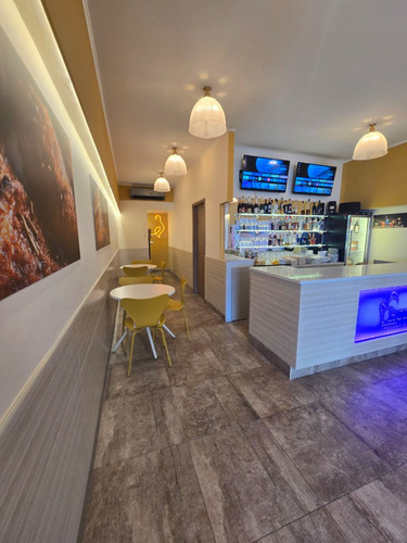 Venta Fondo De Comercio De Restaurante En Alto Prado, Listo Para Operar Con Permiso De Licores (a.v)