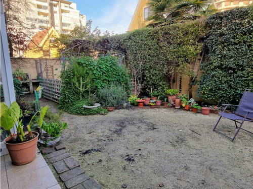 Excelente Ubicación En Seguro Condominio De Reñaca