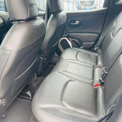 Imagen 12 de 15 de Jeep Renegade Latitude 2018