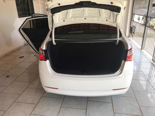 Hyundai Hb20s 2015 1.6 Comfort Plus Flex 4p