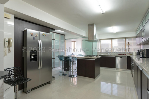 Bello, Moderno, Amoblado, Amplio. Te Esperamos. 24-5494