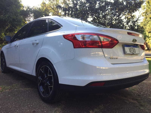 Imagem 14 de 15 de Ford Focus 2.0 Titanium Plus Sedan Automáticoflex - 2015