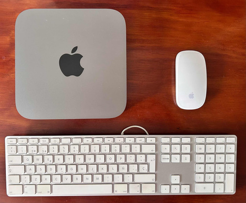 Apple Mac Mini - Mid2018 + Apple Keyboard + Magic Mouse
