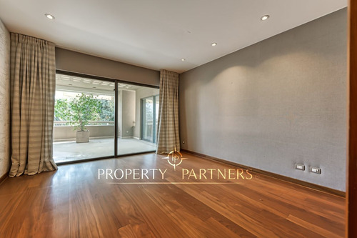 Exclusivo Penthouse En Los Dominicos Antiguos.