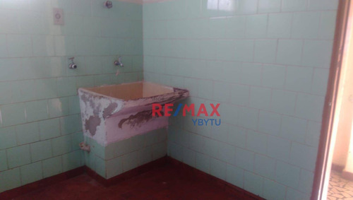 Imagem 18 de 30 de Excelente Oportunidade Para Quem Busca Casa E Terreno Amplo Próximo Ao Centro! - Ca0103
