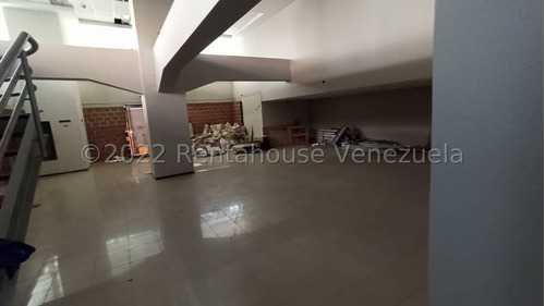 Local Planta Baja En Venta En Centro Seguros La Paz. Caracas. Cod 24-16759 Fg