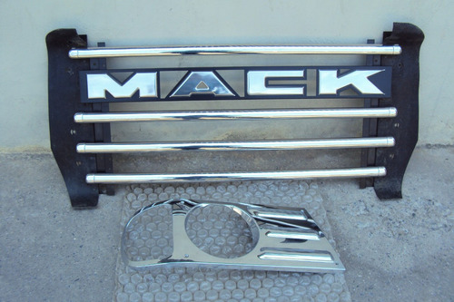 Parrilla Delantera Para Mack Modelo Granite