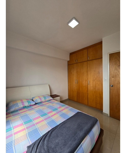 Apartamento En Alquiler 80 M2 Santa Mónica