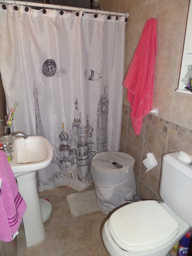 Imagen 9 de 17 de Casa En Venta En Villa Maipu