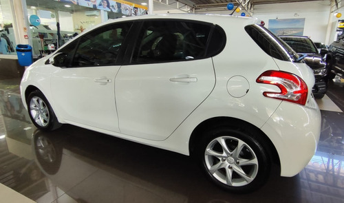 Peugeot 208 ALLURE 1.5