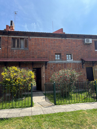 Vivienda Duplex En Ricardo Palma 3325b Flor De Maroñas (montevideo)