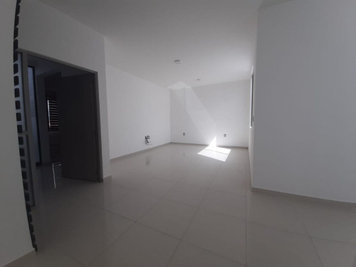 Imagen 14 de 25 de Rento Residencia De Autor En Cumbres Del Lago, 3 Recs, Jardí