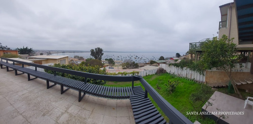 Gran Chalet Recien Remodelado, Con La Mejor Vista De Tomgoy!