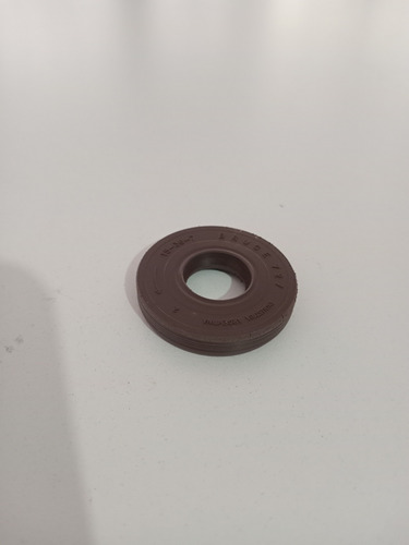 Reten Árbol De Levas Volkswagen Vento Motor 2.0 Cod 727b