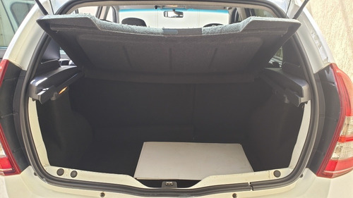 Imagem 15 de 15 de Renault Sandero 2012 1.6 Privilège Hi-torque 5p