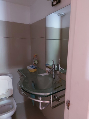 Casa Para Empresa , Varios Rubros