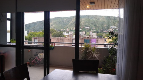 Imagen 3 de 11 de Vendo Increible Dpto A Pasos Del Centro Con Vista Recibe Menor