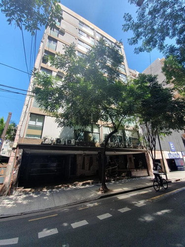 Imagen 8 de 8 de Amplia Cochera / Auto Y Moto / Recoleta