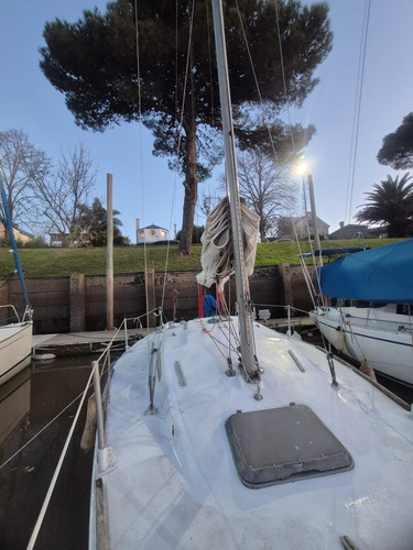 Velero 23 Pies Con Motor Fuera De Borda Power Tec 5hp De 4 T
