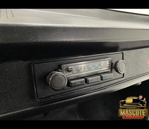 Imagem 14 de 15 de Passat Surf 1.5 1981 *raríssimo*placa Preta*financio Direto*