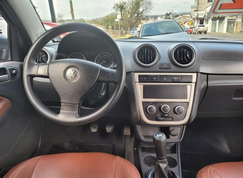 Volkswagen Voyage 1.0 MI 8V FLEX 4P MANUAL