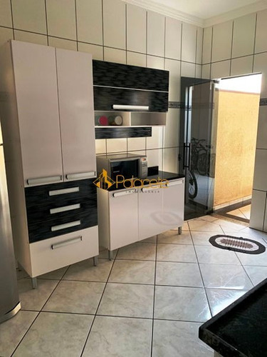 Imagem 4 de 16 de Casa Térrea Com 3 Quartos - 234837-v