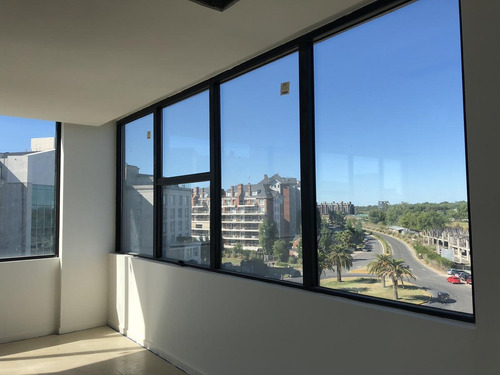 Importante Oficina En Venta De 111 Metros - Estudio De La Bahia, Nordelta