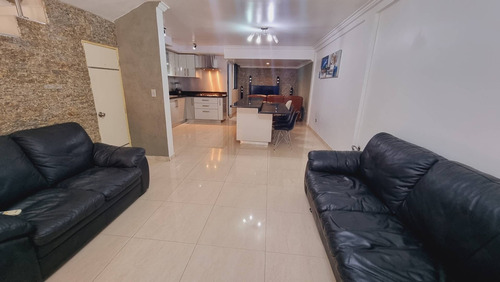 Imagen 2 de 14 de 150875 Lerry Paez 0414-9408606 Venta Townhouse Res Guayabal Garden Naguanagua Solo Clientes