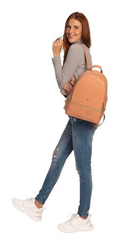 Imagen 4 de 7 de Backpack Hpc Polo Con Logo De La Marca