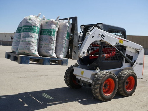 Imagen 5 de 16 de Minicargadora Bobcat, Desde