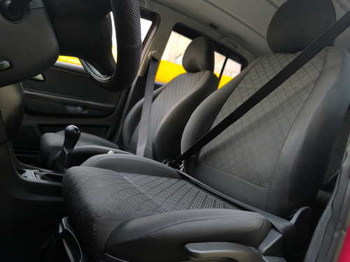 Volkswagen Fox Volkswagen Fox 1.0 MPI Trendline (Flex)