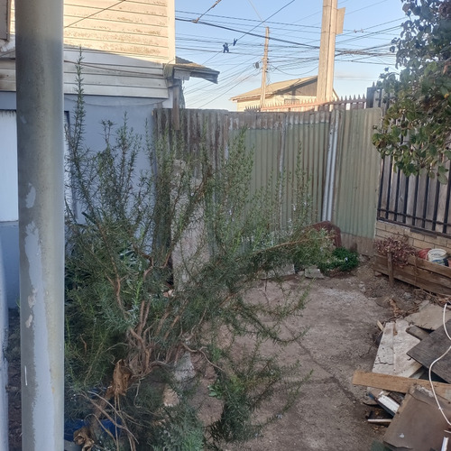 Se Vende Casa Grande (se Puede Dividir En 2) En Llolleo