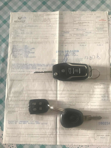 Imagem 10 de 15 de Renault Laguna Rxe 2.0