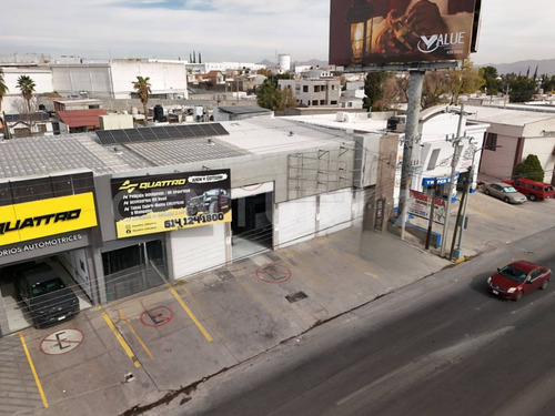 Bodega Comercial En Renta, Av. Cantera, Chihuahua