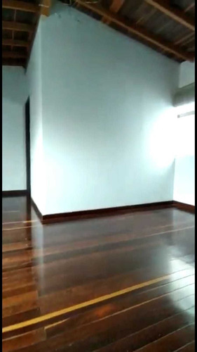 Imagen 11 de 15 de Casa En Venta En Envigado